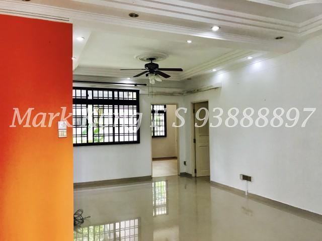 Blk 685A Choa Chu Kang Crescent (Choa Chu Kang), HDB 4 Rooms #143068632